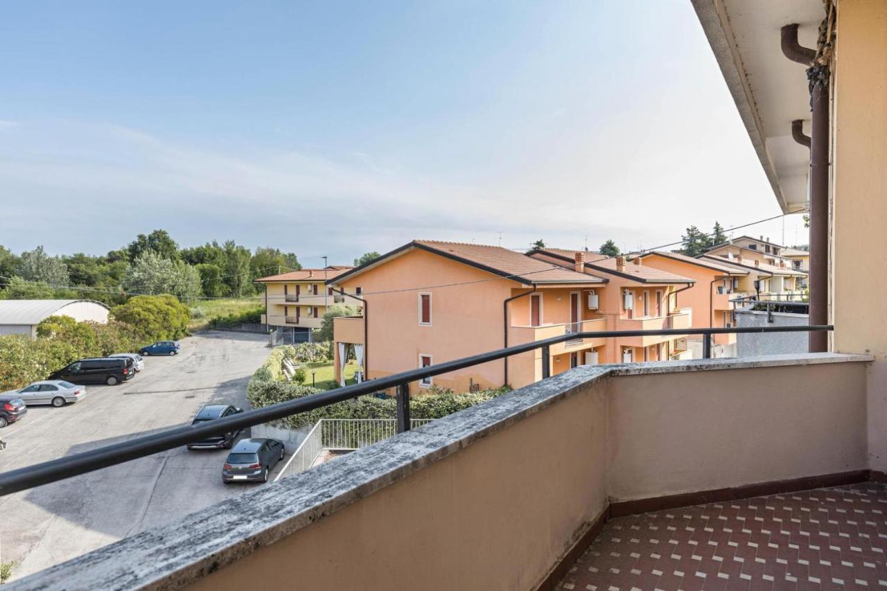 La Terrazza Διαμέρισμα Πεσκιέρα ντελ Γκάρντα Εξωτερικό φωτογραφία